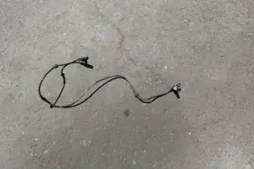 Ah22-9e731-ab Rover 2010 2011 2012 2013 Land Lr4 Front Abs Speed Sensor