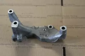 1804041257 Subaru 2015 2016 2017 2018 2019 Outback Engine Mount Bracket 2.5l