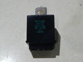 Rk-0098 Subaru 00 01 02 03 04 Legacy Outback Wiper Control Module Oem