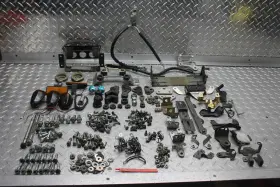 2207887 Suzuki 1993 Gsxr600w Hardware Bolts Set With Good Stuff