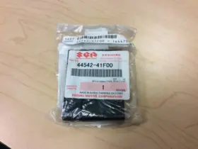 44542-41f00 Suzuki Oem Part