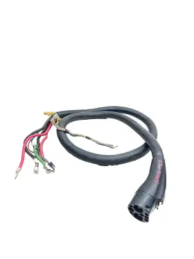 1089868-90-e Tesla Supercharger Cable Pulled From