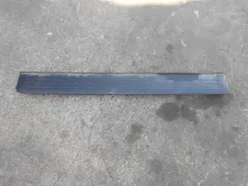 199.to1c05 Toyota 2004 2005 2006 2007 2008 Prius Right Front Door Sill Scuff Plate Trim