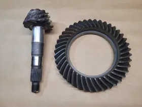 41201-69395 Toyota Land Cruiser 80 1990-1998 Front Ring And Pinion 4.1 Used