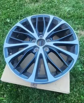 42611-33d10 Toyota 4261133d10 2018-2022 Camry Aloy Wheel Used Genuine Oem 18x8 J50