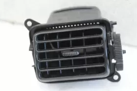 55650-17040 Toyota 2000 2001 2002 2003 2004 2005 Mr2 Spyder Right Dash Air Vent