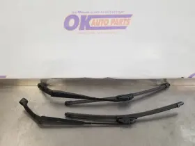 626.to1316 Toyota 16 2016 Tacoma Wiper Arm