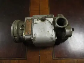 Kc2-54 Triumph Thunderbird Bonneville Magneto