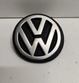 191-853-601-b Volkswagen Volkswagon 2 Inch Rear Boot Badge