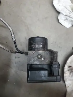 1j0614117c Volkswagen Vw Abs Pump And Module - Good Working Condition Jetta Tdi Golf Audi