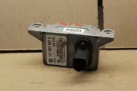 1j1907637e Volkswagen 2006 2007 2008 2009 2010 Beetle Yaw Rate Sensor Module