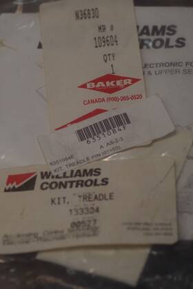 Willimas Controls 133304 Williams Treadle Heel Pin And Bushing Kit P/n New In Package