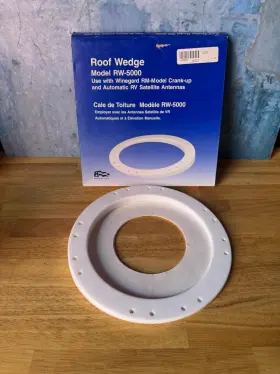 Rw-5000 Winegard Roof Wedge Rv Satellite Tv Antenna Leveler Kit