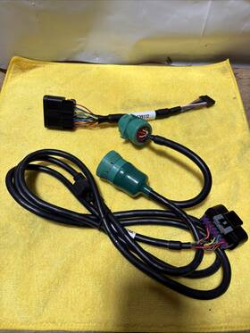 Xirgo 1100000717 Y-cable Kit 9 Pin Powered F39105-taa And F39113-taa Adapter Uni/ Hevey Duty