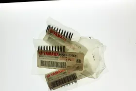 90501-231e9 Yamaha 3 Pcs Compression Spring