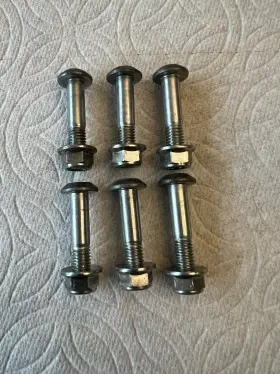 95601-08200-00 Yamaha Oem 90110-08057 Bolt And Nut Set Sprocket Yx600