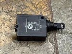 Bmw E39 Touring Wagon Tailgate Lock Latch Actuator 67.11-8 384 069 Used. Price: $35.10.