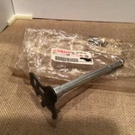 Nos Yamaha Oem Part 2J2-18103-00-00 Shift Shaft Comp. New. Price: $63.00.