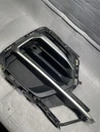 Bmw X5 G05 Front Right Side Closed Grille 51117449688 Used. Price: $80.00.