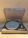 Yamaha YP-B4 Automatic Belt Drive Turntable Record Player For Parts/repair. Price: $225.00.