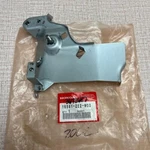 Honda 16581-ZE2-W00 Throttle Control Base For GX240 Oem New. Price: $25.80.