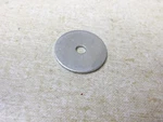 New International 1668295C1 Retainer Skirt Ex *free Shipping*. Price: $9.99.