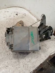 Fuse Box Engine Right Hand Compartment Fits 22 Ford F250SD Pickup 4146483 Used. Price: $188.49.