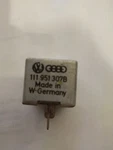 Vw Bus Og Door Buzzer Relay 12V 111 951 307A Aaaaaaaaaaaaaaaaaaaaaaaaaaaaaaaaa Used. Price: $4440.00.