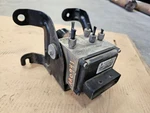 06 07 Ford F250 Super Duty Diesel 6.0L 4X4 Anti Lock Pump / Module 6C34-2C346-AB Used. Price: $523.24.