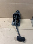 2019-2024 Gm Genuine Brake Pedal Oem 84742913 Used. Price: $49.99.