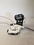 2015 Mercedes-benz C250 Right Front Lock Actuator 0997200435 R323043 Used. Price: $115.00.