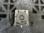 Oem 2014 Chevy Caprice Abs Anti Lock Brake Pump Modulator Assembly 92271216 Used. Price: $50.00.