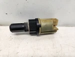 2010 Gmc Sierra 1500 (5.3L / At) 4X4 Front Axle Actuator Used. Price: $66.74.