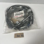 New 2005 2007 Lexus LX470 Telephone Antenna Cord Sub Assembly 86705-60110 Oem. Price: $139.50.