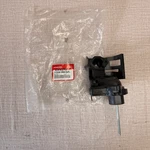 Honda 17410-ZE2-020 Air Cleaner Elbow Oem New. Price: $22.25.