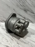 Genuine Eaton 26009-RZJ Gear Pump Oem New. Price: $449.95.