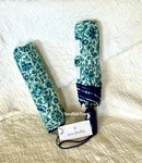 Vera Bradley Automatic Umbrella Cloud Vine Teal Blue Floral Rare Nwt Sealed New. Price: $89.50.