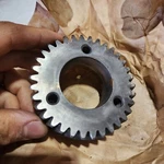 Rusted Genuine Detroit Diesel Gear DDE-08929310 Freightliner 0/8929310 182726 New. Price: $125.00.