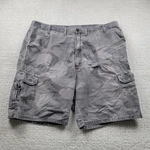 Wrangler Cargo Shorts Mens 46 Gray Camouflage Cotton Relaxed Fit Pockets Pre-owned. Price: $15.99.