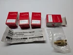 Lot Of 4X ESDT-250/300-1/2 (10702016): Temperature Sender, Dual Fwmurphy New. Price: $100.00.