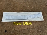 2011-2015 Mercedes Glk Rear Bumper-step Plate Protect Cover 2048850411 New Oem. Price: $265.00.