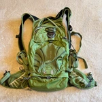 Osprey Raven 10 Hydration Green Backpack Hiking Climbing Camping Mountain Bike Pre-owned. Price: $52.00.